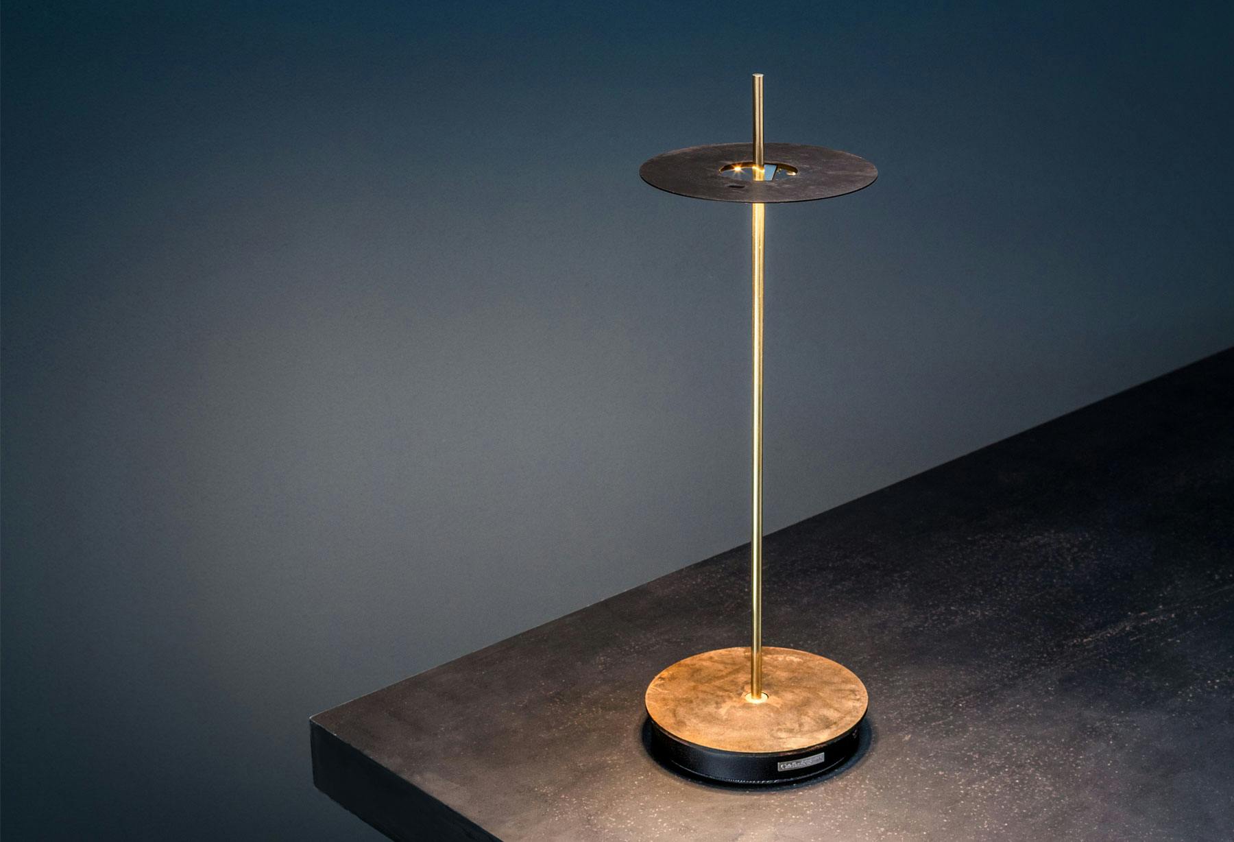 <p>ADA (Archiproducts Design Awards): «Giulietta BE T» es uno de los ganadores en la categoría de iluminación.</p>
